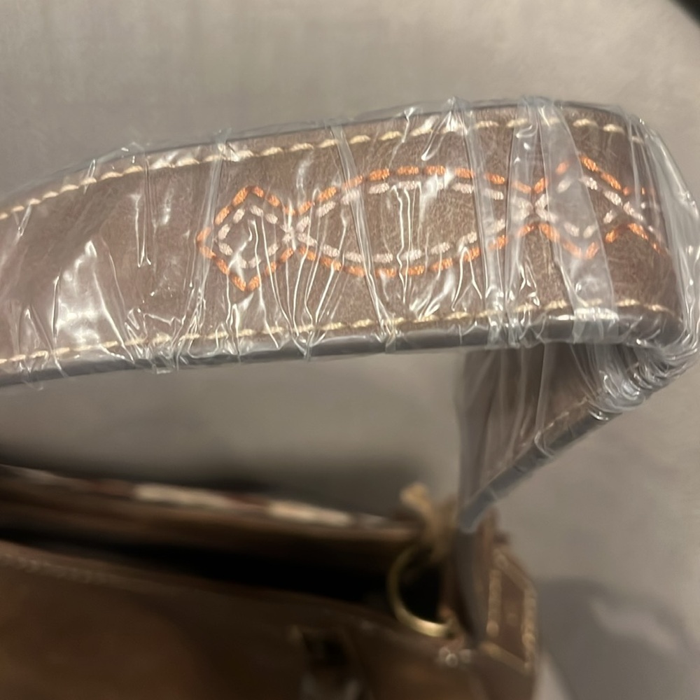 TONY LAMA COWHIDE LEATHER CONCEALED BAG - Picture 7 of 12